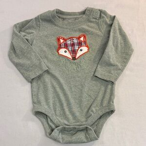 GAP - Grey/Green Long sleeve Onesie Top with Fox Design